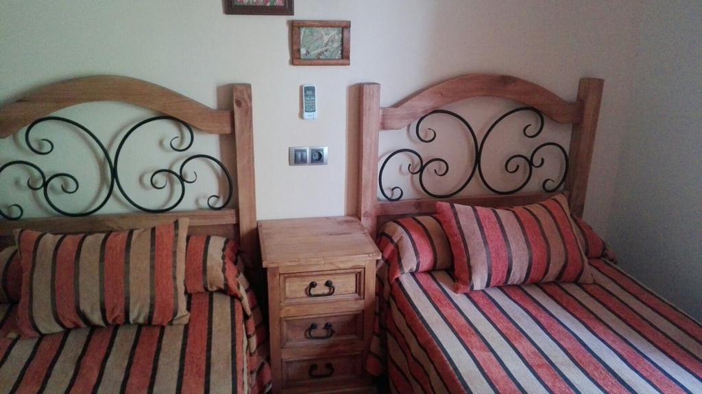 Holiday home Turistico Rural El Yelmo *