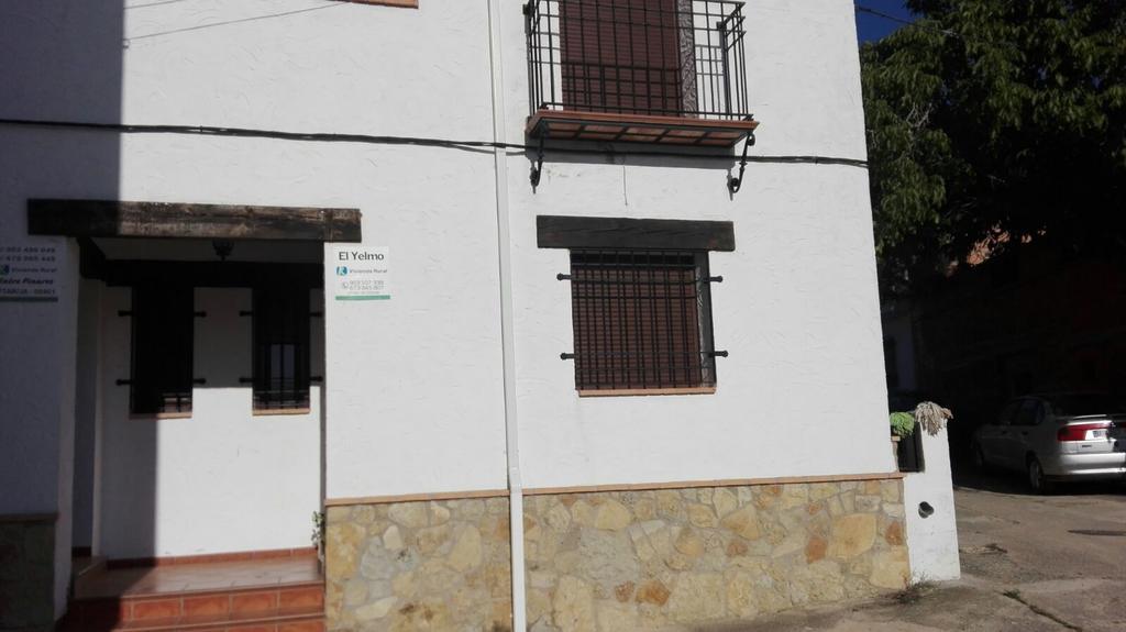 Holiday home Turistico Rural El Yelmo